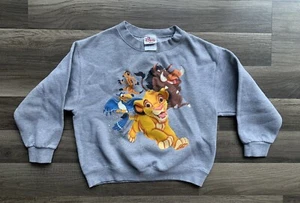 Vintage Disney Store Símba Pumbaa Kids Sweatshirt USA Kids Sz S (6) Crewneck - Imagen 1 de 6