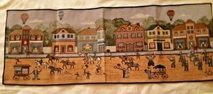 Town parade pattern poly petite weave tablecloth runner 13" x 36" vtg - Bild 1 von 6