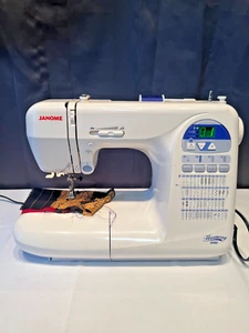 JANOME Harmony 8080 Sewing Machine Foot Pedal, Book, Hard case & Travel Bag - Bild 1 von 12