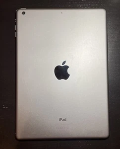 Apple iPad Air mit 32 GB in Spacegrau - Bild 1 von 4