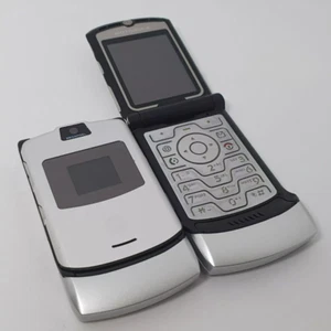 Unlocked HOT Motorola RAZR V3 Flip GSM Bluetooth MP4 video Mobile Phone - Picture 1 of 25