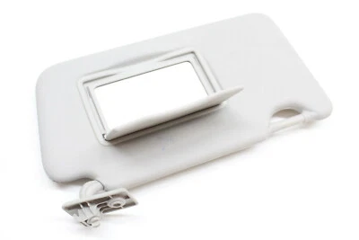 Nissan Versa Note 2017 parasol delantero derecho OEM 15 16 17 18  Foto 1 de 4