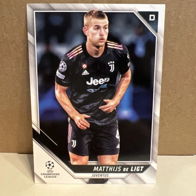 Matthijs De Ligt #44 Topps Champions League Soccer  2022 Juventus - Image 1 of 2