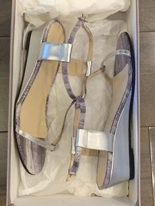 NIB Amalfi by Rangoni Women 5 M MSRP $220 Low Wedge Purple Silver Dress Sandals - Picture 1 of 12