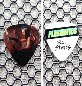 PLASMATICS - Richie Stotts Tour Gitarren-Plektrum ~ Bühnenfoto - Bild 1 von 1