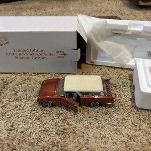 DANBURY MINT 1954 CORVETTE NOMAD 1:24 CUSTOM #6568 NEVER DISPLAYED IN BOX - Picture 1 of 14