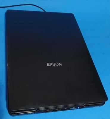 Epson Perfection V39 II Flatbed Scanner Color Photo and Document 4800 Dpi - Image 1 of 4