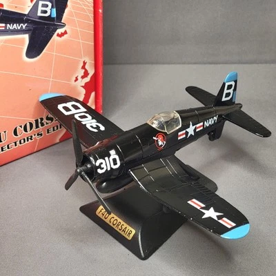 Avión Corsair Diecast Vought F4U Trailwinds ABG-2/310B - Segunda Guerra Mundial - Caja Foto 1 de 4