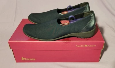  Munro Navy Stretch Traveler Slip On Flat size 8 - Image 1 of 4