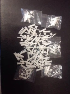 Menge Verschiedene 1/4" x 1-1/4" Gerippte Kunststoffanker ca. 75, #A12 - Bild 1 von 2