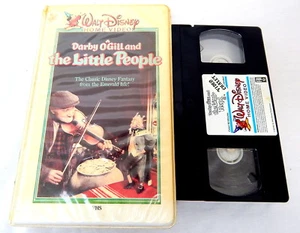 VHS DARBY O'GILL AND THE LITTLE PEOPLE Walt Disney Home Video Clamshell Case! - Imagen 1 de 1