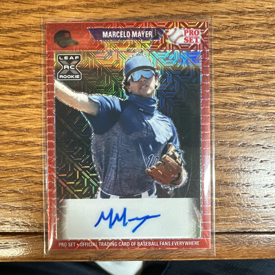 Pro Set Autographs Red Mojo #PA-MM7 Marcelo Mayer (AU, RC) - Image 1 of 4