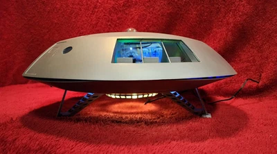 Lost in Space Lighted 18 英寸 Jupiter 2 复制品展示模型照明,声音!!!!!!! — 第 1/4 张图片
