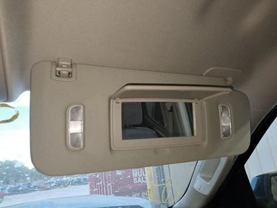 Parasol para conductor estilo clásico para camioneta Sierra 1500 14-19 441347 Foto 1 de 4