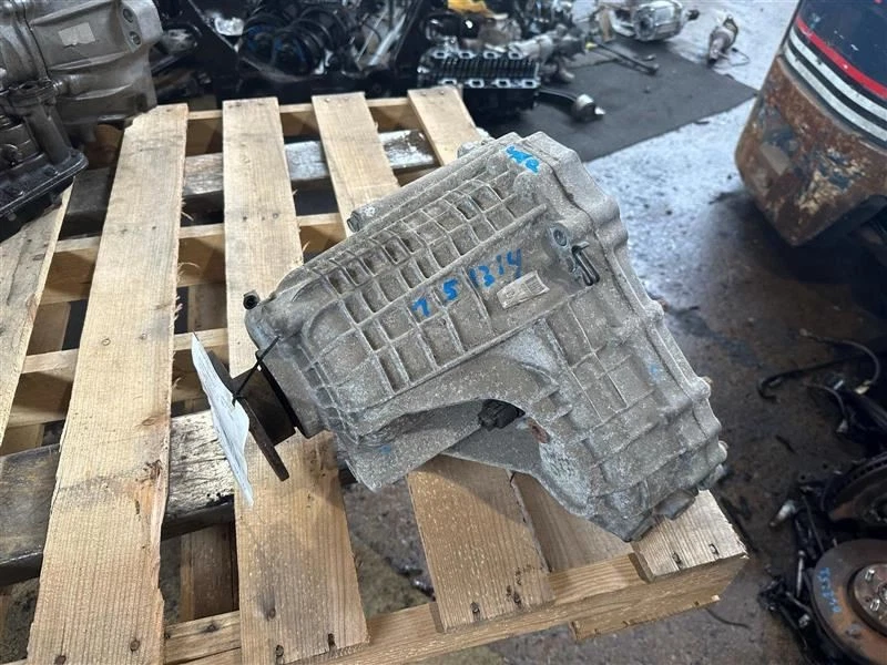 Transfer Case Automatic Transmission Fits 03-08 INFINITI FX SERIES 626572 - Image 1 of 4