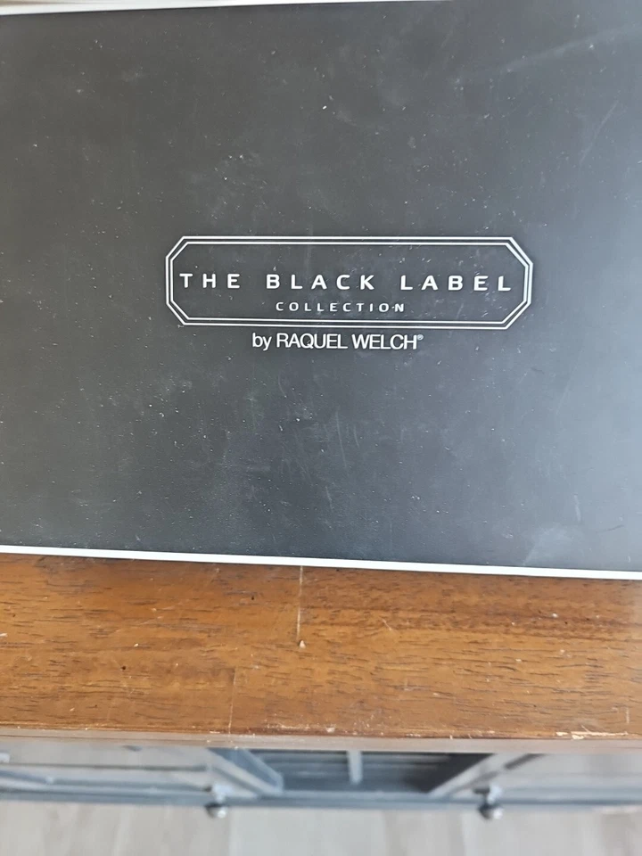 Rachel Welch Black Label Human Hair Wig - Image 1 of 4