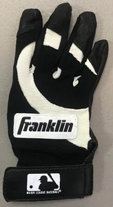 New Franklin Player Classic Batting Glove,Youth Small, Black/White, Right Hand - Picture 1 of 4