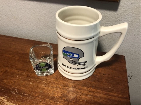 Seattle Seahawks Vintage Beer Mug Stein Plus Bonus Super Bowl XLVIII Champions Cover