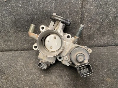 Suzuki Grand Vitara 1998-2005 2,0 L carrocería del acelerador de gasolina con sensores Foto 1 de 2