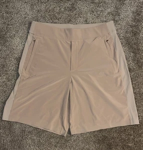 Athleta Bermuda Brooklyn hellbraune Damen Stretch Shorts Gr. 12 neuwertig - Bild 1 von 7