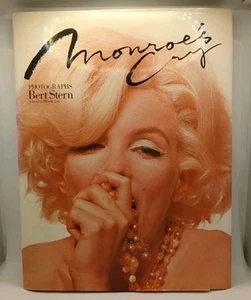 *Signed* Bert Stern Photographs Monroe's Cry Book Hardback Japanese - Picture 1 of 18
