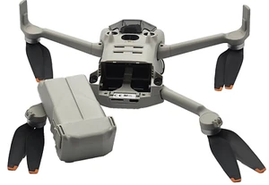 DJI Mini 4 Pro Fly More Combo Camera Drone (with RC 2 Remote) 1409597 - Picture 1 of 15