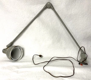 VINTAGE INDUSTRIAL ARTICULATING LIGHT,48",INSULATED,PROP,ENG.LAB,SPRING LOADED:) - Picture 1 of 8
