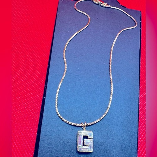 GIVENCHY G Ciondolo Logo Strass Tono Oro Vintage Autentica