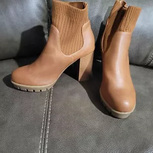 NEU Damenstiefel Gr. 7 - Bild 1 von 8