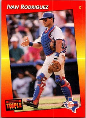 1992 Triple Play #51 Ivan Rodriguez - Image 1 of 2