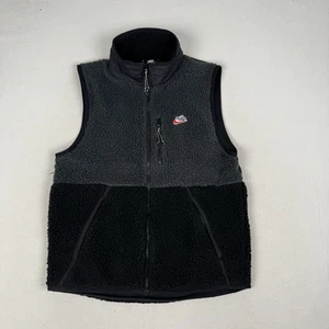 Nike Gilet Mens Medium Black Grey Heritage Sherpa Vest Fleece Jacket Bodywarmer - Picture 1 of 9