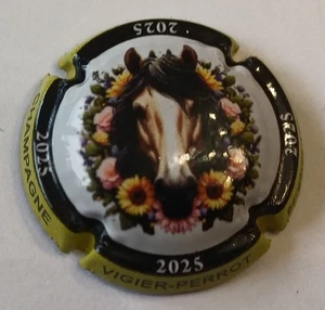 SCHÖNE CHAMPAGNERKAPSEL VIGIER PERROT CHEVAL 2025 NEWS - Bild 1 von 1