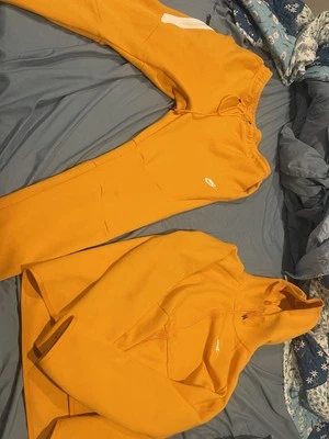 Sudadera/sudaderas con capucha para hombre Nike NSW Tech polar talla xL amarillas Foto 1 de 4