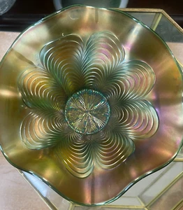 Vtg. Fenton Peacock Tail Green Carnival Glass Candy Dish, Footed *READ* - Picture 1 of 15