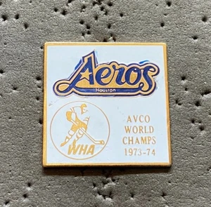Houston Aeros AVCO World Champs 1973-74 WHA Hockey Pin - Imagen 1 de 2