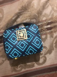 Liz Claiborne Coin Purse (Damaged) - Picture 1 of 5