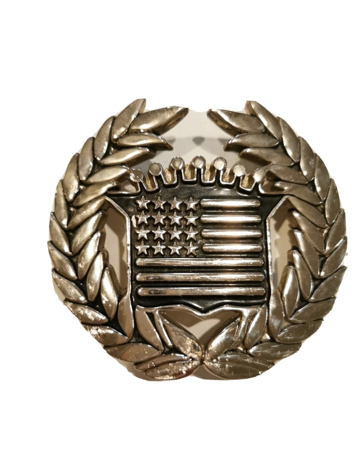 Famosas estrellas y rayas bandera de Estados Unidos hebilla de cinturón plateada  Foto 1 de 4