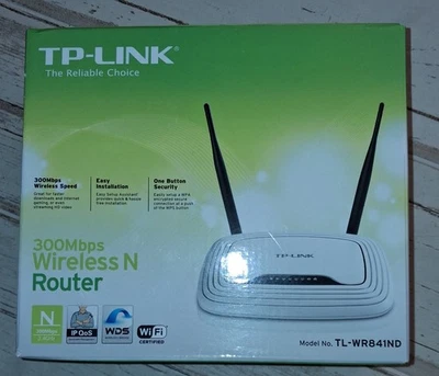 ROUTER 300 Mbps WIRELESS N  TP-LINK MODEL No.  TL-WR841ND + ALIMENTATORE - Immagine 1 di 4