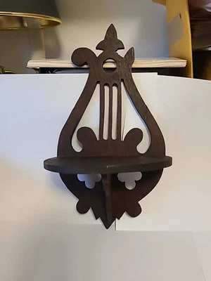 Soporte de pared antiguo para Nick Knacks - Madera - Se cree que está hecho a mano.  Foto 1 de 4