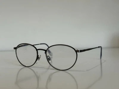 Revlon redondo Gunmetal + marco de gafas de 2,25 solamente Foto 1 de 4