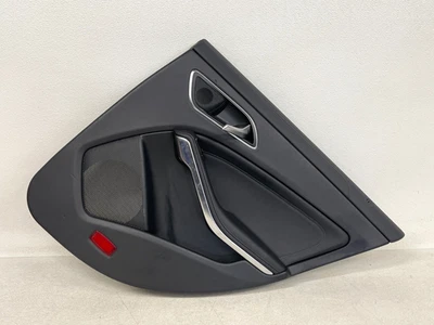 ⭐2014-2019 MERCEDES CLA45 AMG PASO TRASERO DERECHO INTERIOR PANEL PUERTA OEM LOTE2645 Foto 1 de 4