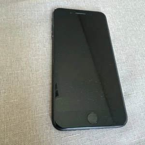 Apple iPhone 7 Plus - Bloqueado - Imagen 1 de 3
