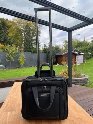 Samsonite Pro-DLX 4  2-Rollen Businesstrolley mit Laptopfach 44 cm (neuwertig) - Bild 1 von 4