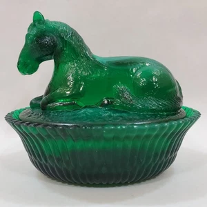 Summit Art Glass McKee verde esmeralda pony en reposo 5" plato cubierto nido caballo - Imagen 1 de 20