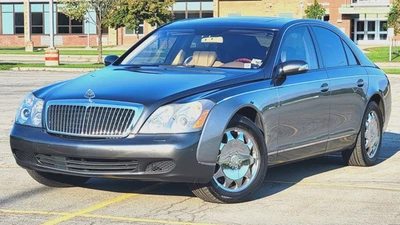 AutoArt 1:18 2005 Mercedes Maybach 57 Caspio Negro Himalaya Gris Diecast Car Foto 1 de 4