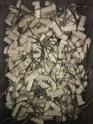 Lote de 100 etiquetas de sensor de seguridad Alpha (antirrobo) blancas - ENVÍOS N 24 HORAS Foto 1 de 4