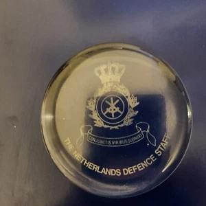 Vtg THE NETHERLANDS DEFENSE STAFF UNITED FORCES Crystal Glass Paperweight *RARE? - Picture 1 of 4
