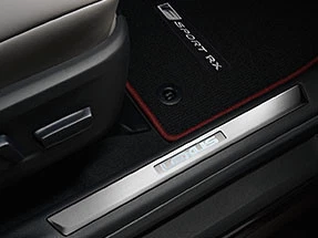 Оригинальные дверные пороги с ПОДСВЕТКОЙ из нержавеющей стали для Lexus RX450H (2016-2019) (коричневые) - Изображение 1 из 2