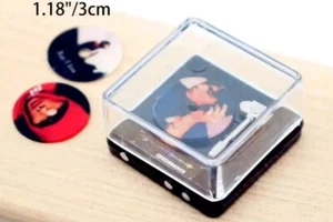 Miniature Dollhouse Record Player with Movable Needle Arm 3 Record 1:12th Scale - Bild 1 von 5