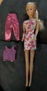 Doll 12" Barbie Style Doll Blonde Hair Blue Eyes W/extra Outfit - Picture 1 of 3